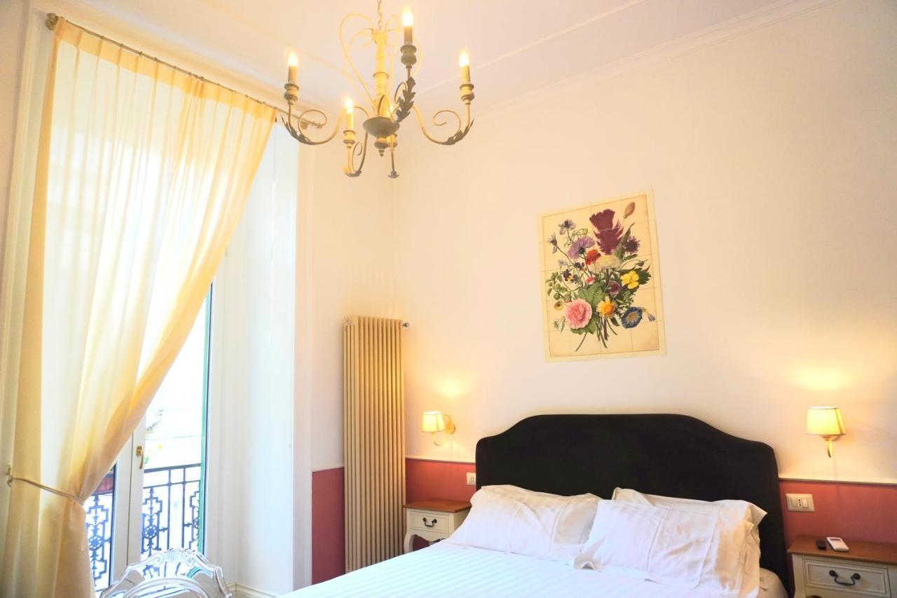 Macchiato Suites Boutique Guest House ナポリ エクステリア 写真