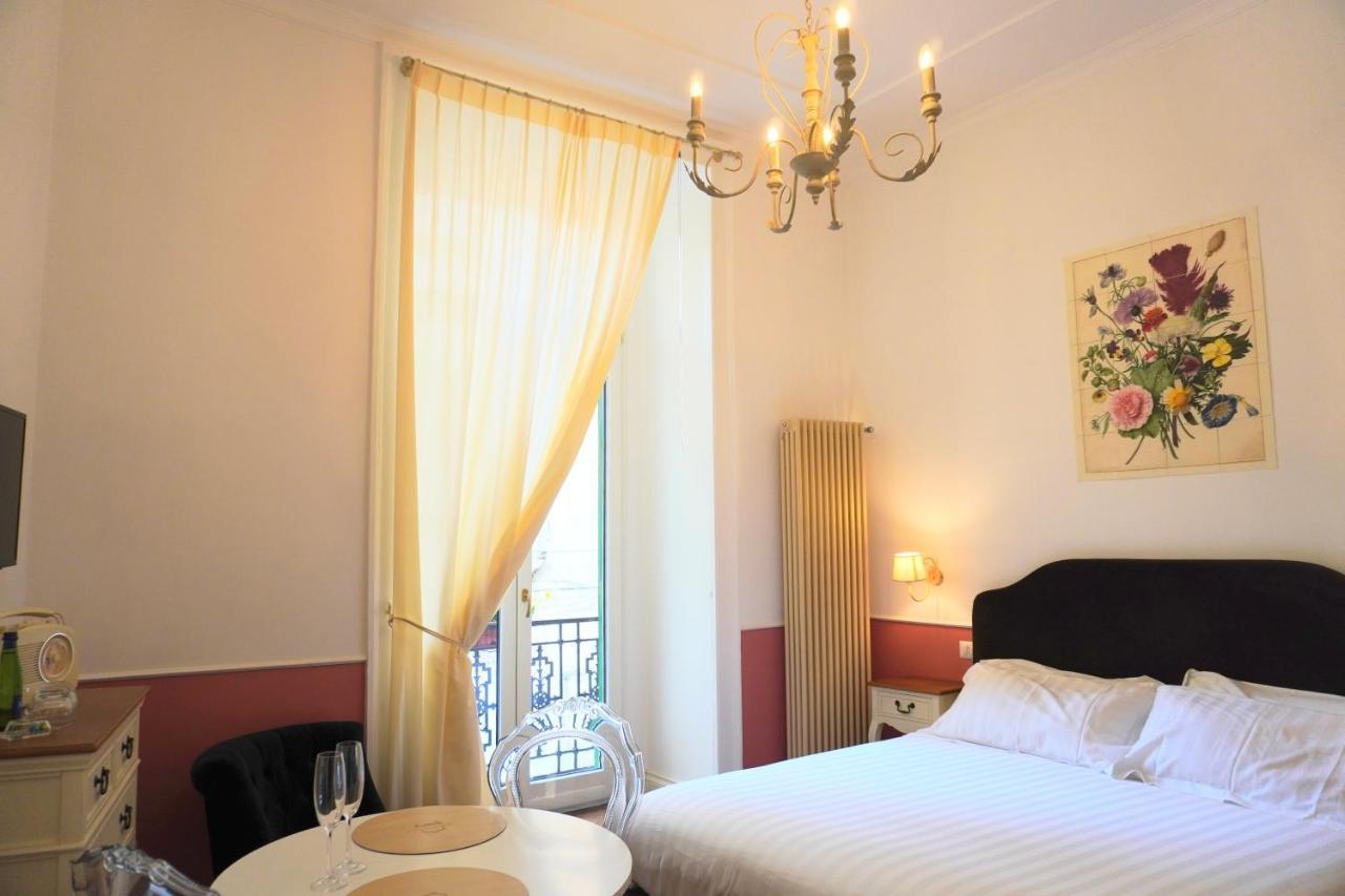 Macchiato Suites Boutique Guest House ナポリ エクステリア 写真